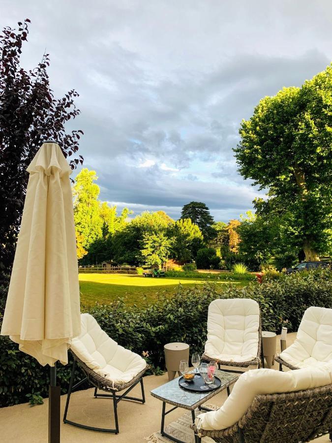 Hotel Le Domaine La Chapelle-de-Guinchay Exterior foto