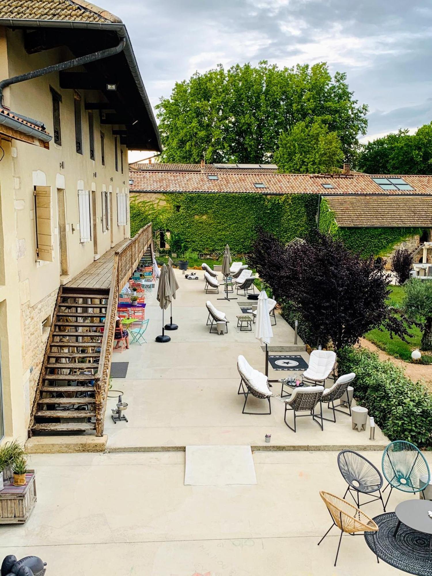 Hotel Le Domaine La Chapelle-de-Guinchay Exterior foto